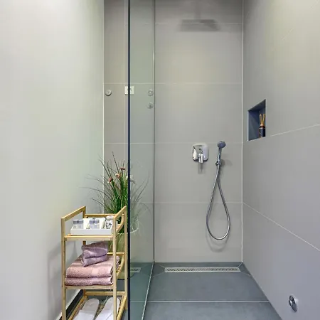 Apartment Cintya By Interhome Poreč